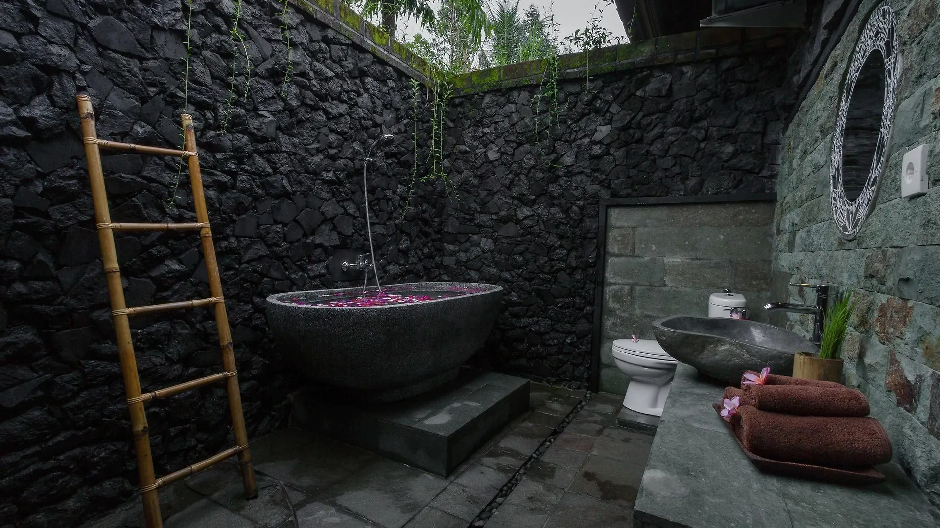 Jero Sebali Villa By Travellink Bali Ubud